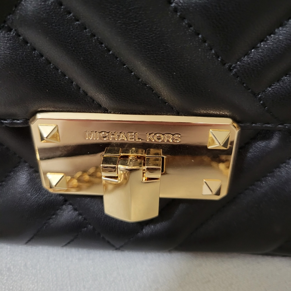 NEW Michael Kors Peyton Discontinued Chain Shoulder Purse (AF2) - Picture 2 of 6